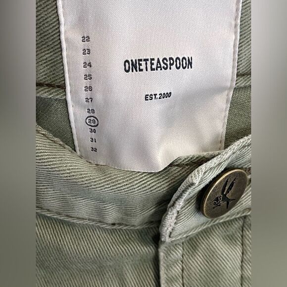 One Teaspoon Bandits faded green super khaki shorts 29 NWT - Picture 6 of 13